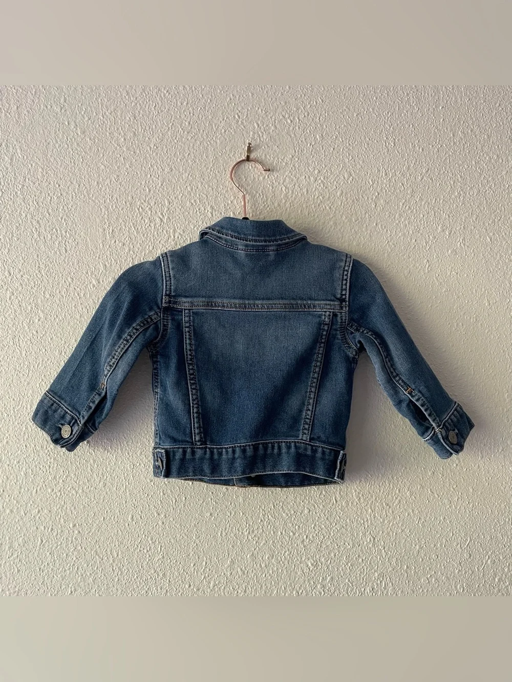 Gap Baby Denim Jacket 12-18 Months Soft Stretch Jean Trucker Medium Wash